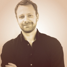 Timothy Macken